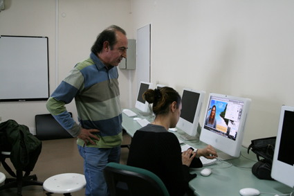 Ahmet Yiğitgüden, öğrencisi ile