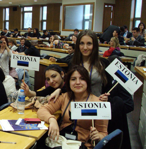 Işık students at Eurosima, 2011-Ankara