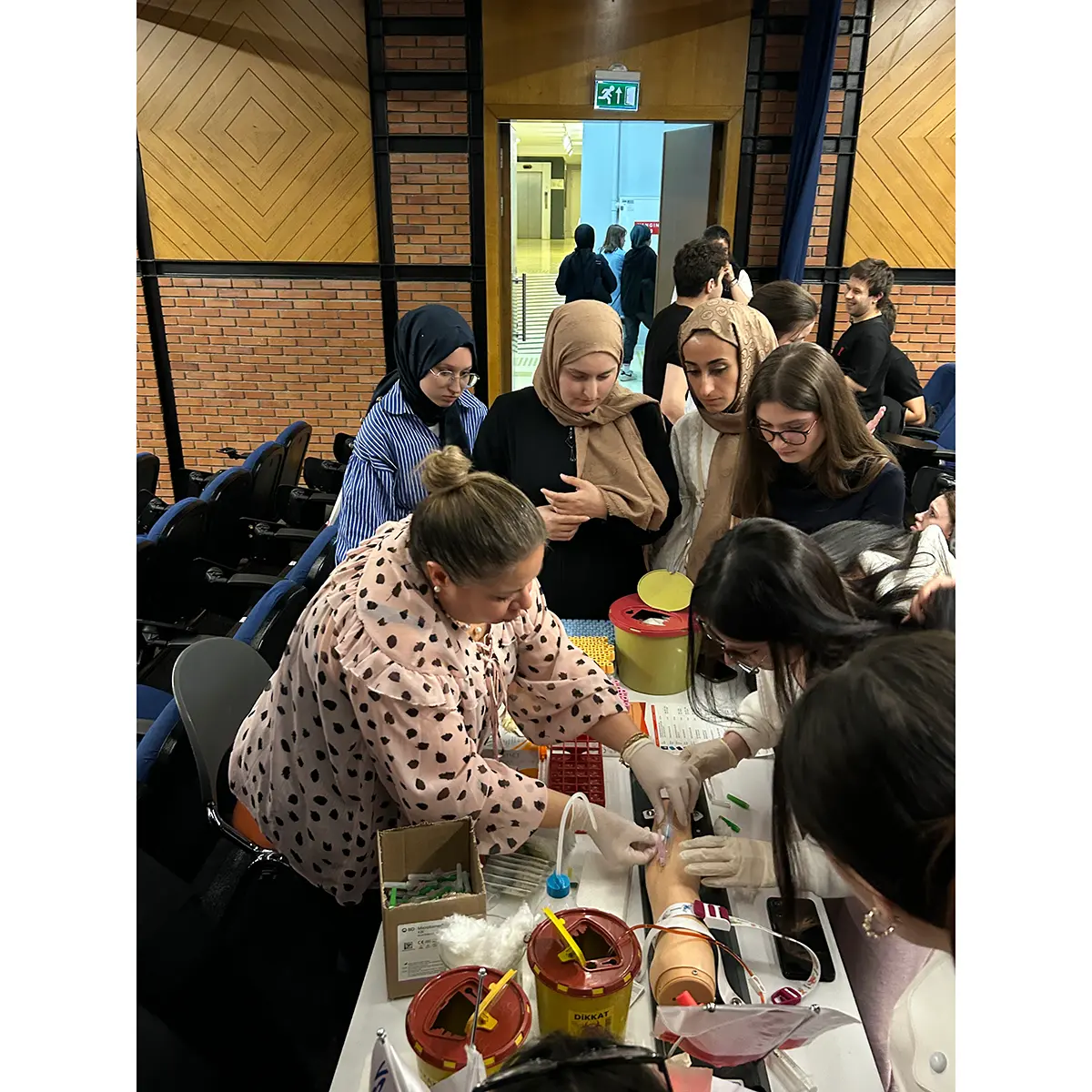 Işık Üniversitesi Preanalitik Evre Ve Flebotomi Eğitimi Maslak Kampüsü 2025