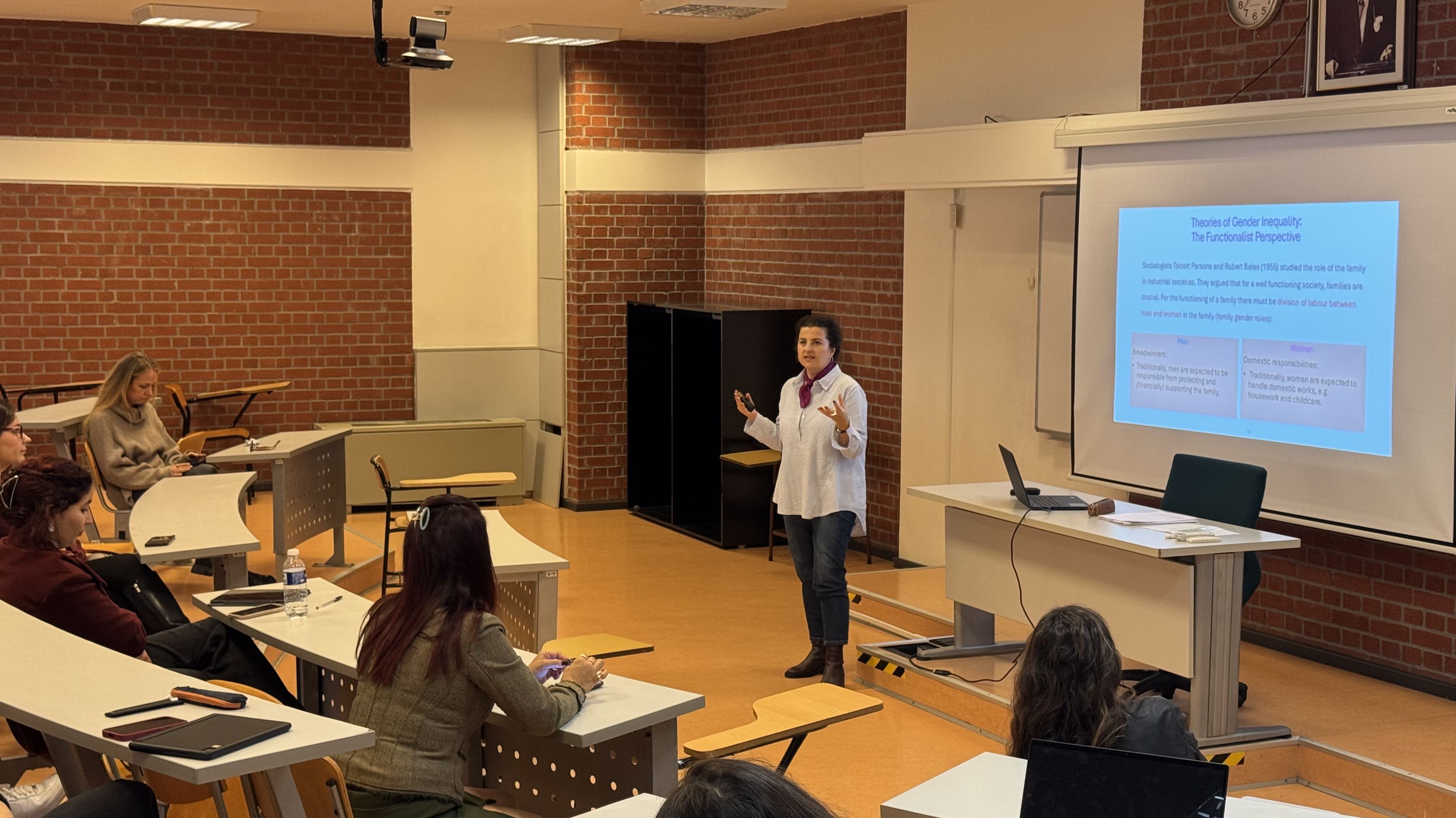 Toplumsal Cinsiyet Eşitliği Temalı Farkındalık Dersi Düzenlendi