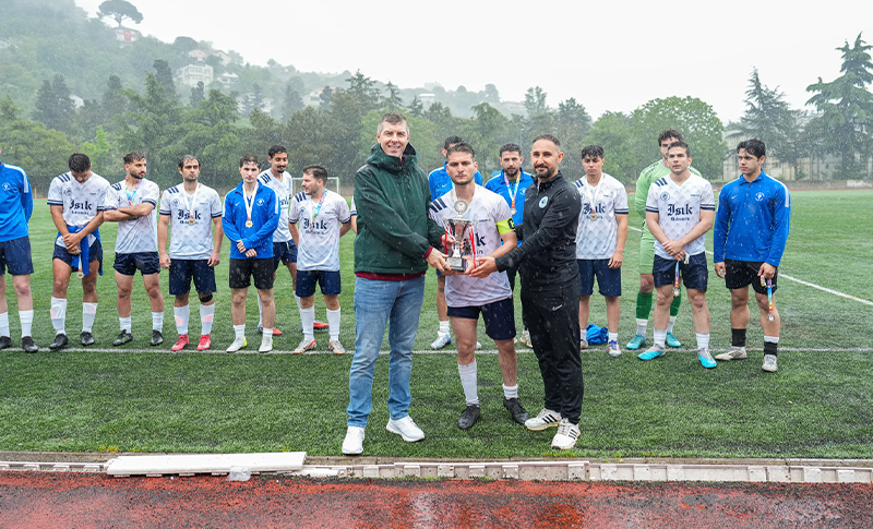 IŞIK Futbol Takımımızdan Büyük Başarı
