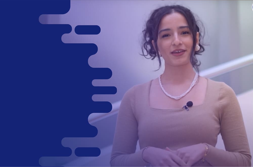Işık Üniversitesi Executive MBA programı öğrencisi May Yara'nın profesyonel portre fotoğrafı.