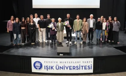  “Roman Gibi” Belgeselin Ekibi Öğrencilerle Bir Araya Geldi