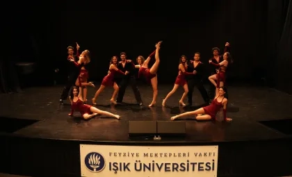 Sahnenin ışığı, dansın birleştirici gücüyle buluştu! 
