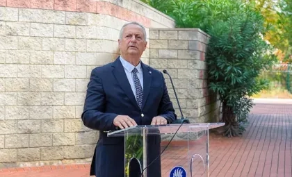 Işık Üniversitesi 30 Ağustos Zafer Bayramı 104. yıl dönümü töreninde kürsüde gerçekleştirilen günün anlam ve önemine dair konuşma
