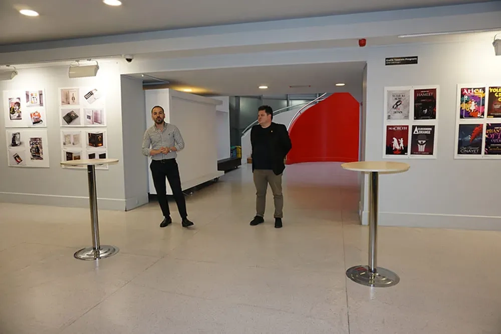 Işık Üniversitesi Maslak Kampüsü Grafik Tasarımı Öğrenci Ara Sergisi açılış konuşması Işık Üniversitesi Maslak Kampüsü Grafik Tasarımı Öğrenci Ara Sergisi açılış konuşması